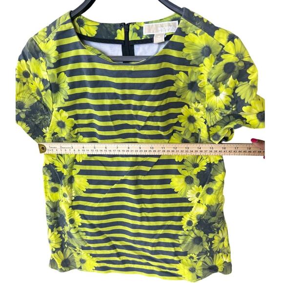 Michael Michael Kors Women’s Floral Stripe Blouse - Size M - Short Sleeve Top - Picture 4 of 5
